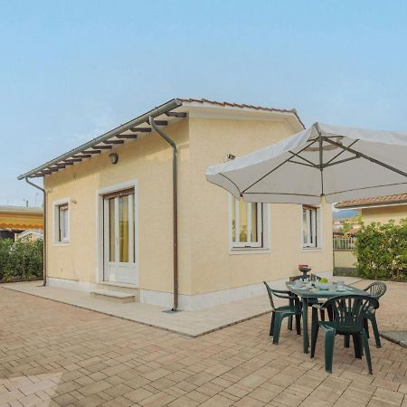 Holiday Home Manuela By Interhome مارينا دي بييتراسانْت المظهر الخارجي الصورة